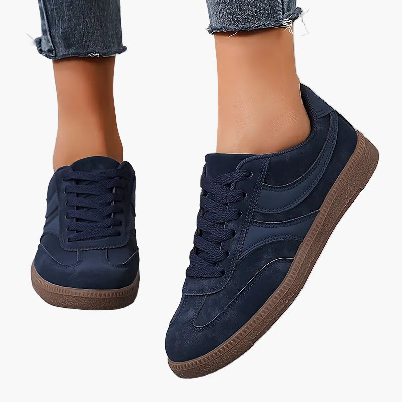 Reeve | Retro Lace-Up Flatform Trainers