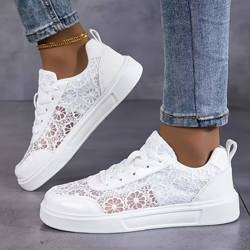 Dentelle | Floral Lace Trainers
