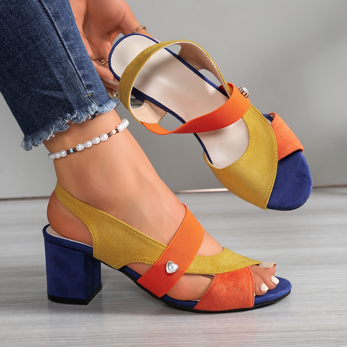 GRÁINNE | CROSS STRAP BLOCK HEELS