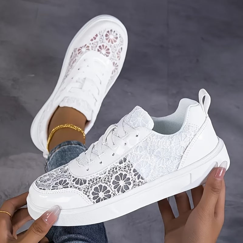 Dentelle | Floral Lace Trainers