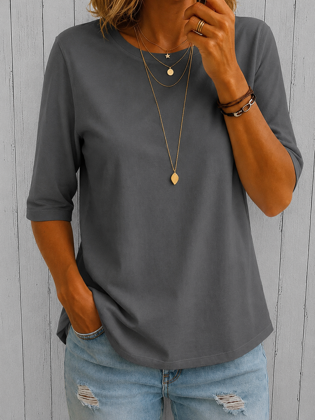 Calvera | Essential Comfort Tee