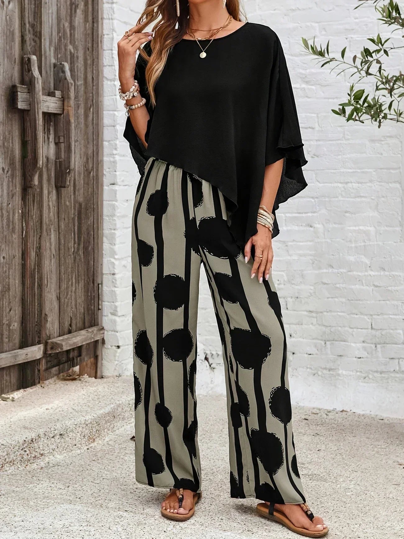Kalliope | Batwing Top & Printed Wide-Leg Trousers Set