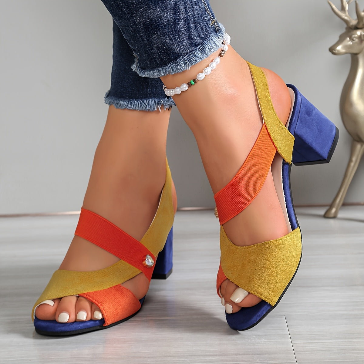 GRÁINNE | CROSS STRAP BLOCK HEELS